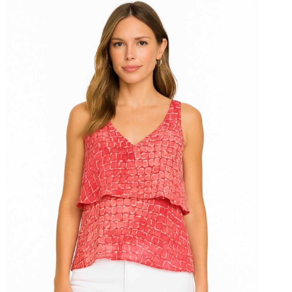 White House Black Market Croc Tiered Shell Top Ecru/Red Ochre EUC Size XXS